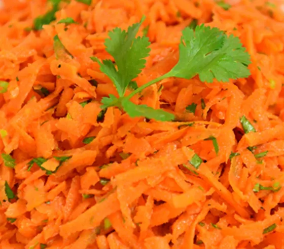 Shredded Carrots for Salad Bars
