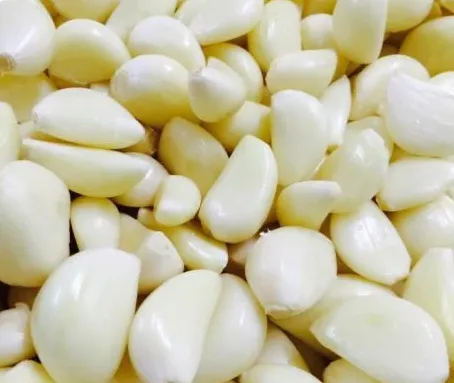 Peeled Garlic Cloves